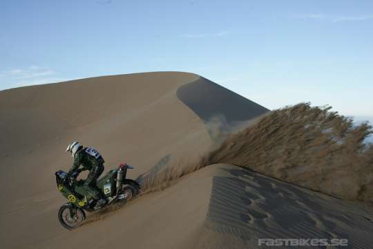 fb_dakar2010-race2