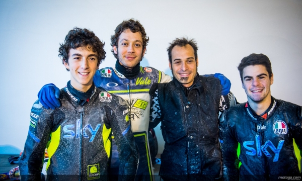  skyracingteamvalentinorossi2_original