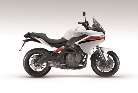 benelli-bn600gt-2014