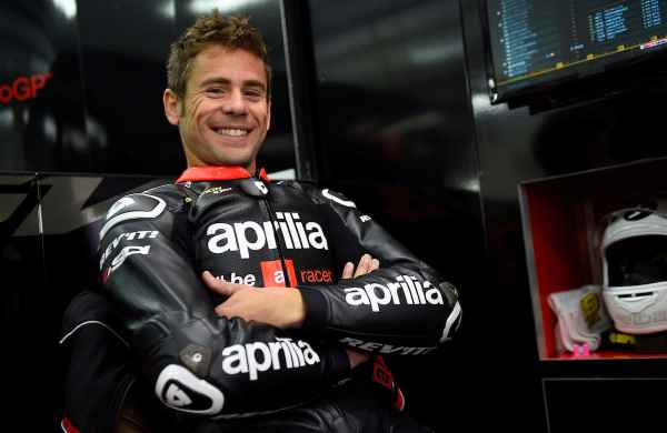 tre-giorni-di-test-a-valencia-hanno-dato-il-via-allavventura-di-aprilia-in-motogp-0000000350-03apriliaracing bautista