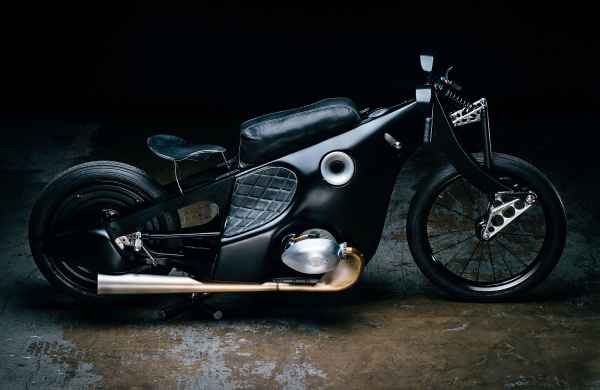 Revival-Cycles-Adventures-BMW-Landspeeder-027-2000w