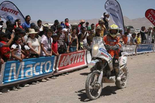 fb_Dakar2011_AnnieSeel_spectators