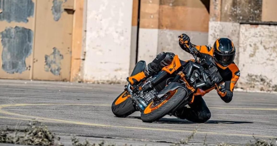 ktm 990 duke the sniper 2024 00001