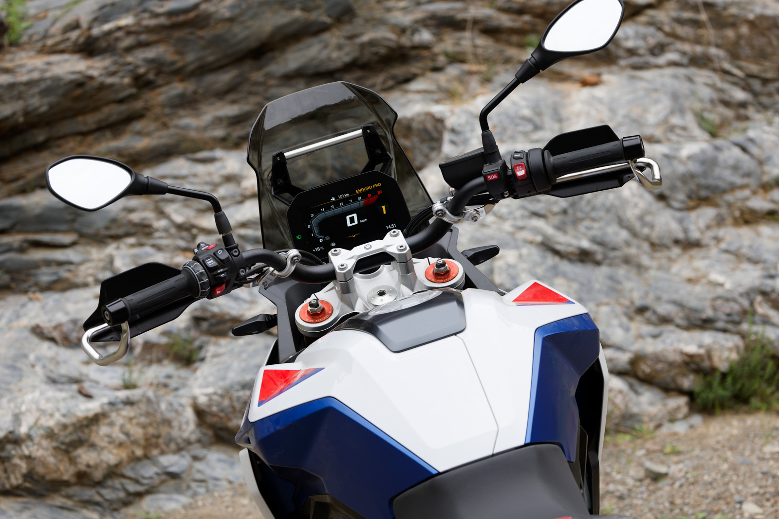 BMW F900GS 2024 29