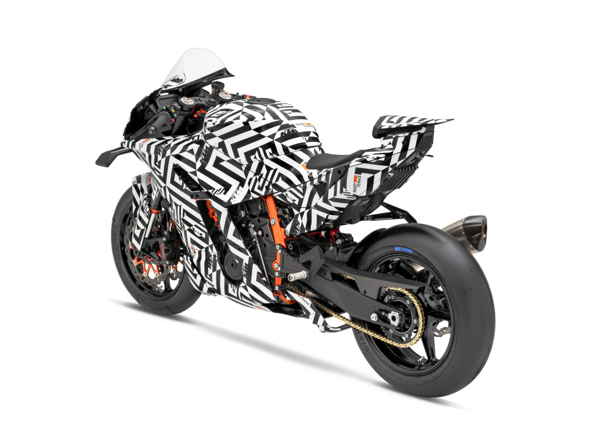 2025 KTM 990 RC 6